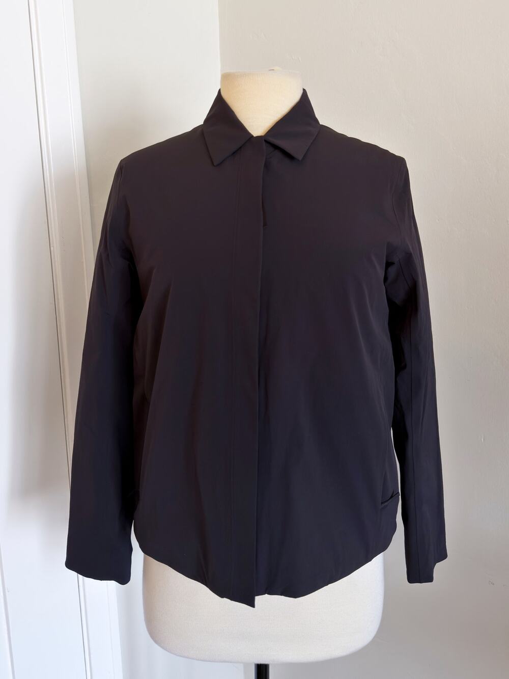 NEW ARCTERYX VEILANCE BLACK LIMINA INSULATED JACKET WOMENS S